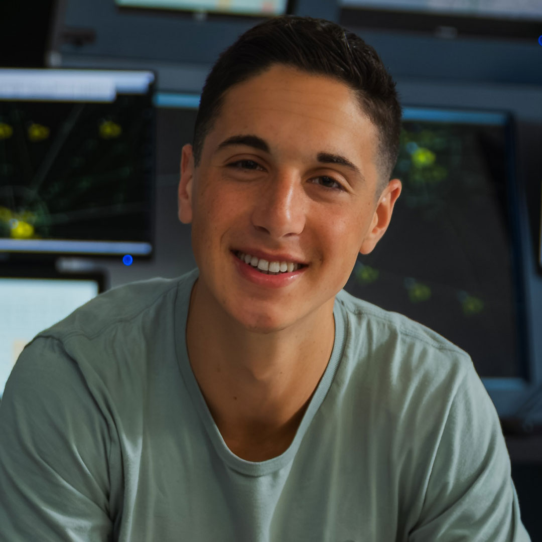 Ethan Bassis Pilots an FSC Aviation Administration Major Toward a Bright Future
