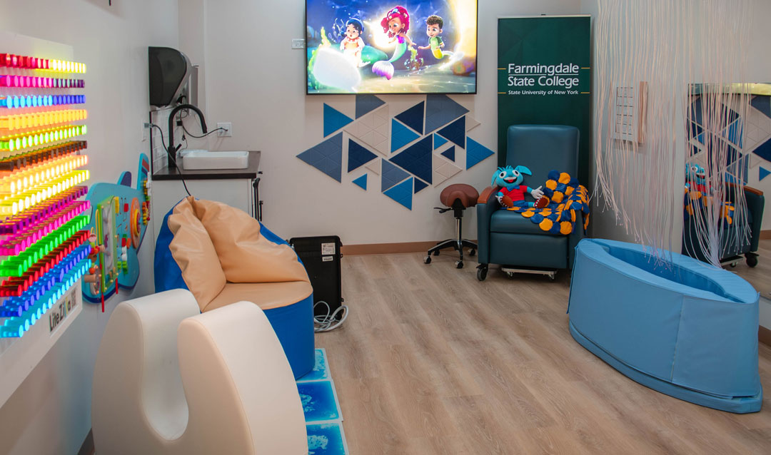 Henry Schein
Cares Sensory Unit in Gleeson Hall